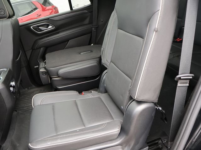 Certified 2023 GMC Yukon SLT w/ SLT Premium Package AWD/4WD image 13