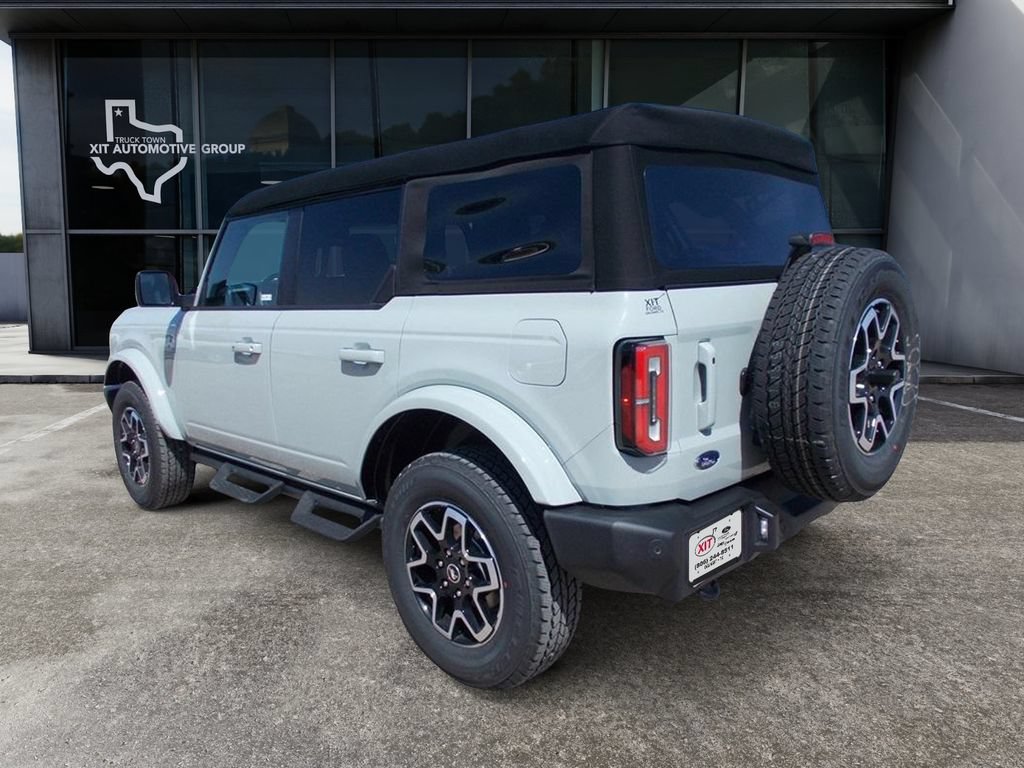 New 2024 Ford Bronco Outer Banks AWD/4WD image 6