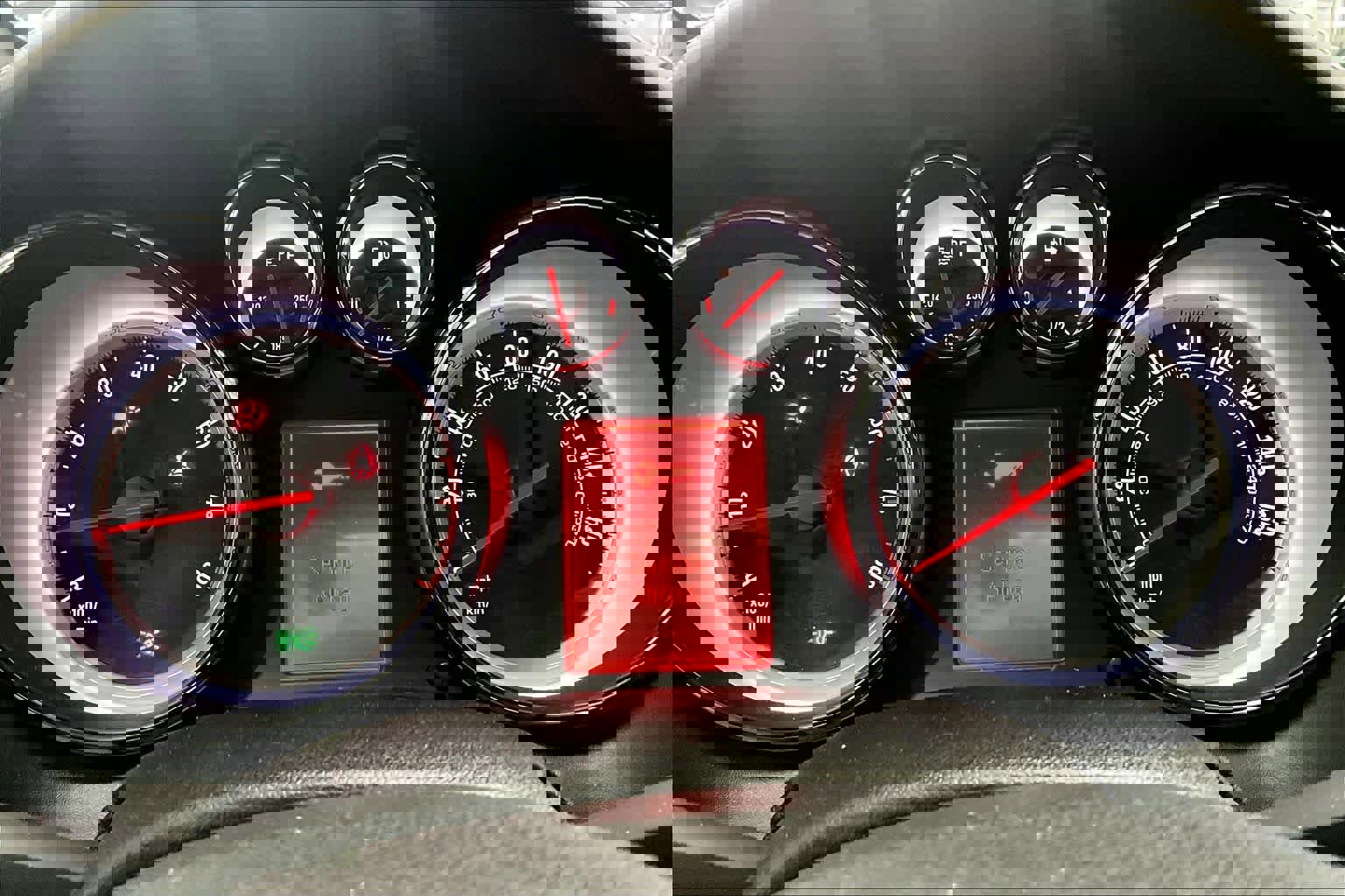 Used 2016 Buick Cascada Premium image 25