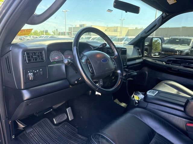 Used 2004 Ford F250 Harley-Davidson AWD/4WD image 10