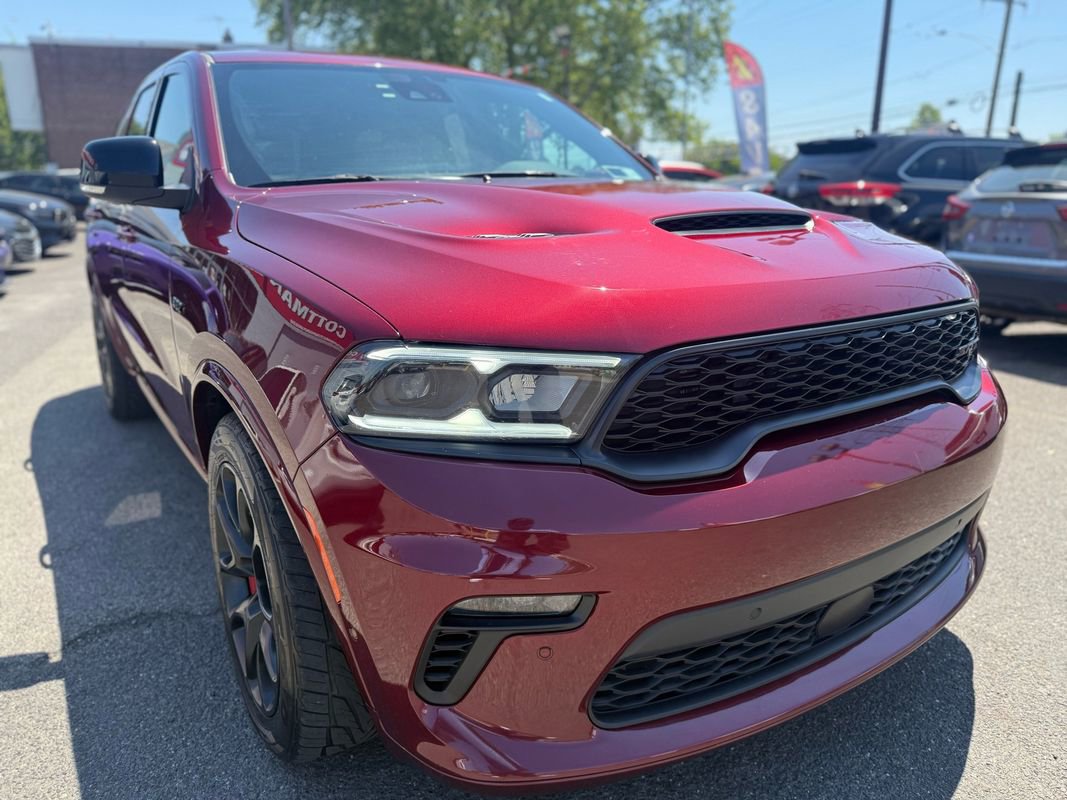 Used 2021 Dodge Durango SRT w/ Technology Group AWD/4WD image 3