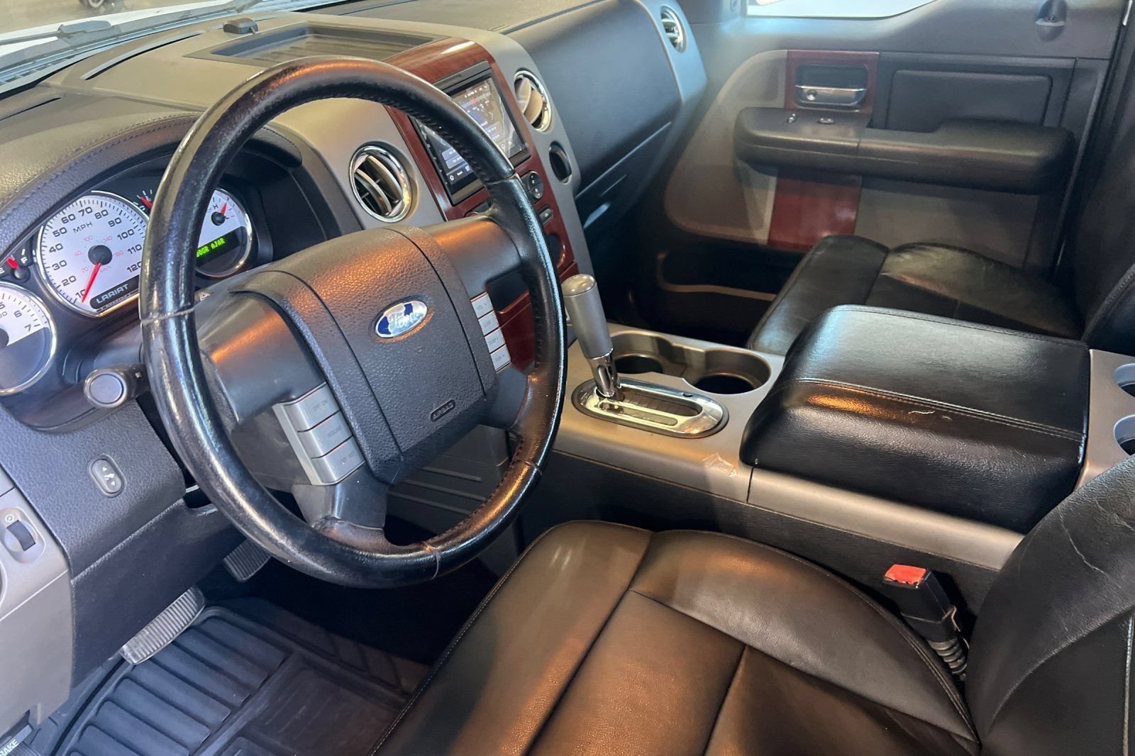 Used 2005 Ford F150 XLT RWD image 36
