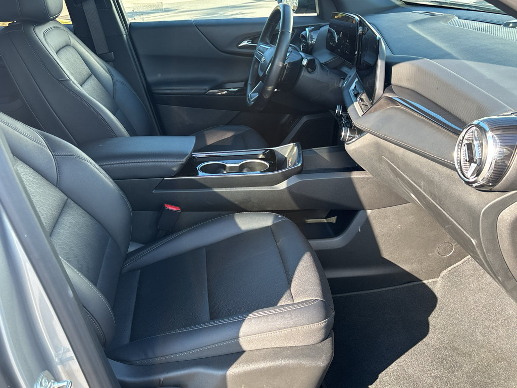 Used 2025 Chevrolet Equinox LT w/ Convenience Package II AWD/4WD image 21
