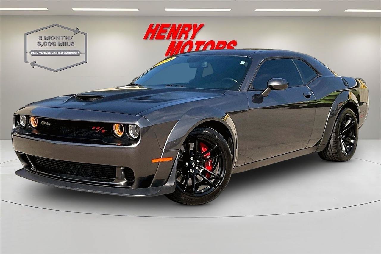 Used 2020 Dodge Challenger R/T Scat Pack RWD image 3