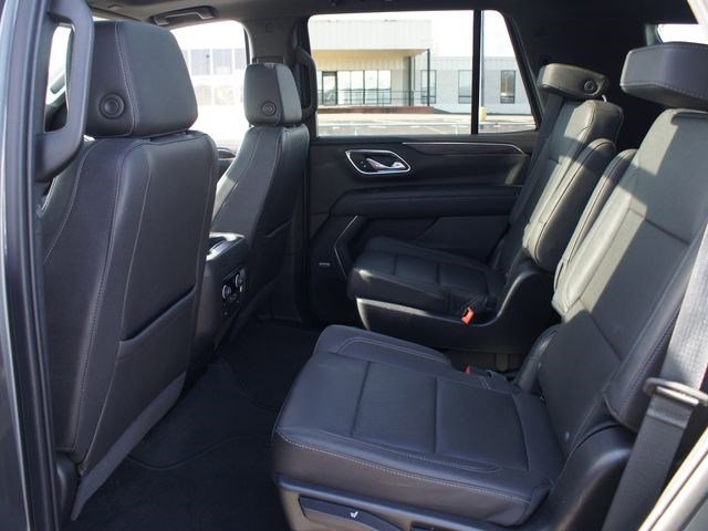 Used 2022 Chevrolet Tahoe Z71 w/ Z71 Off-Road Package image 16