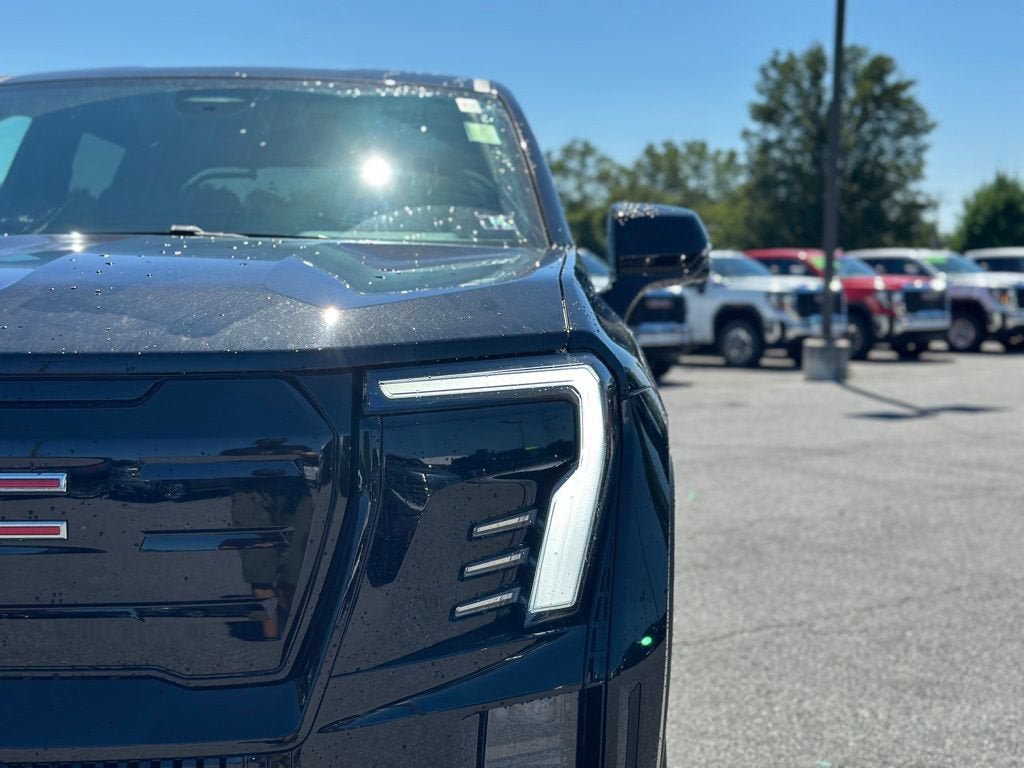New 2026 GMC Sierra EV Elevation w/ Premium Package AWD/4WD image 31