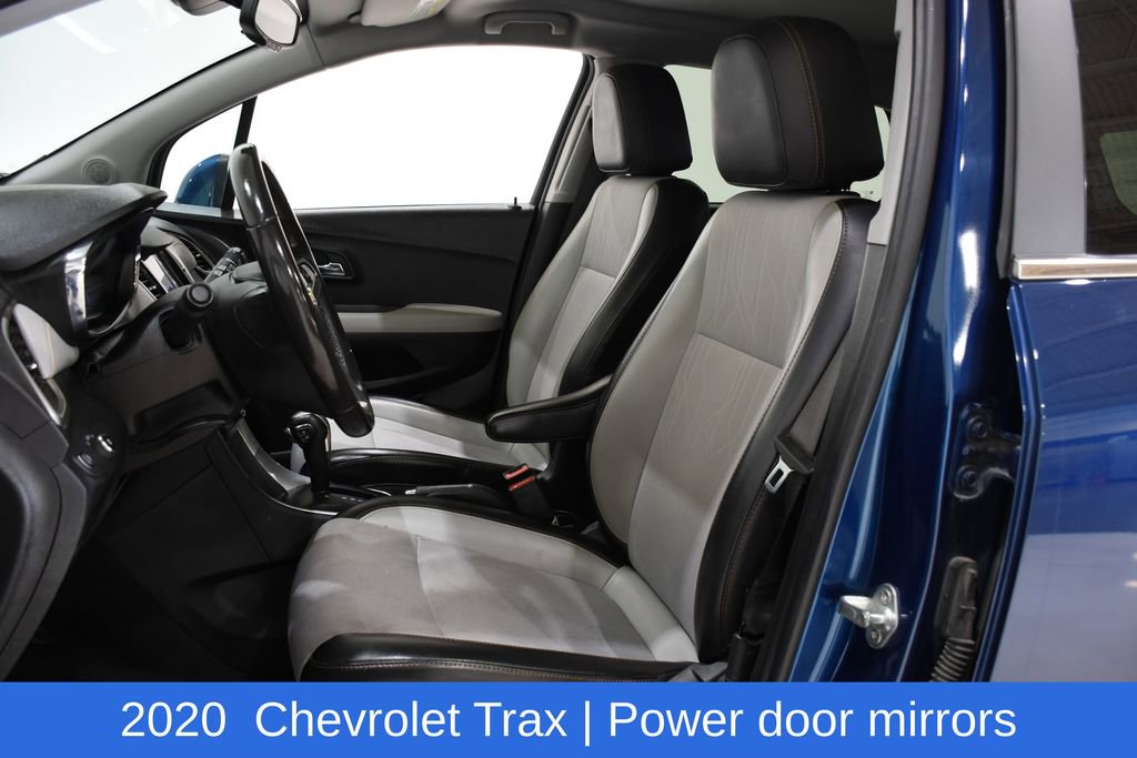 Used 2020 Chevrolet Trax LT w/ Driver Confidence Package FWD image 22