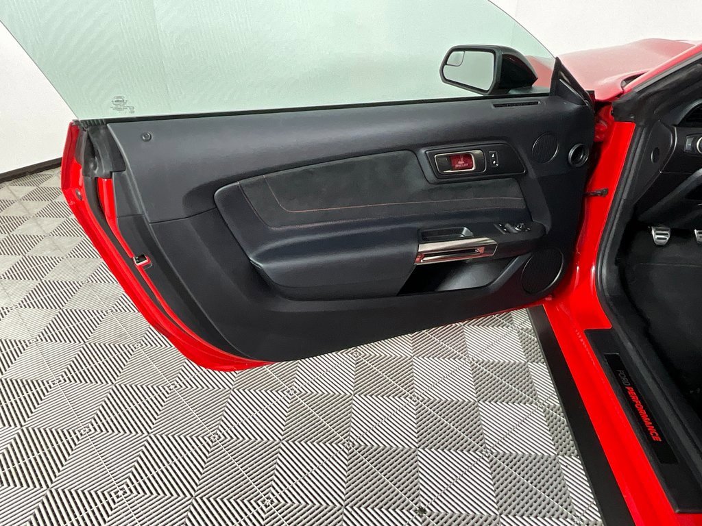 Used 2017 Ford Mustang Shelby GT350R image 13