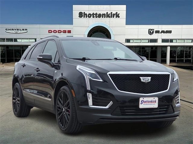 Used 2022 Cadillac XT5 Sportv w/ Technology Package image 1