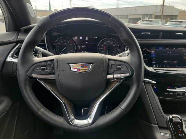New 2025 Cadillac XT6 Sport w/ Platinum Package image 9