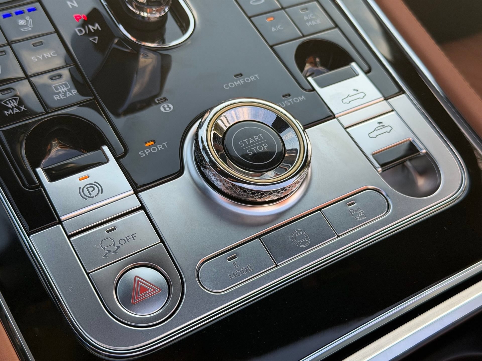 New 2026 Bentley Continental GTC AWD/4WD image 51