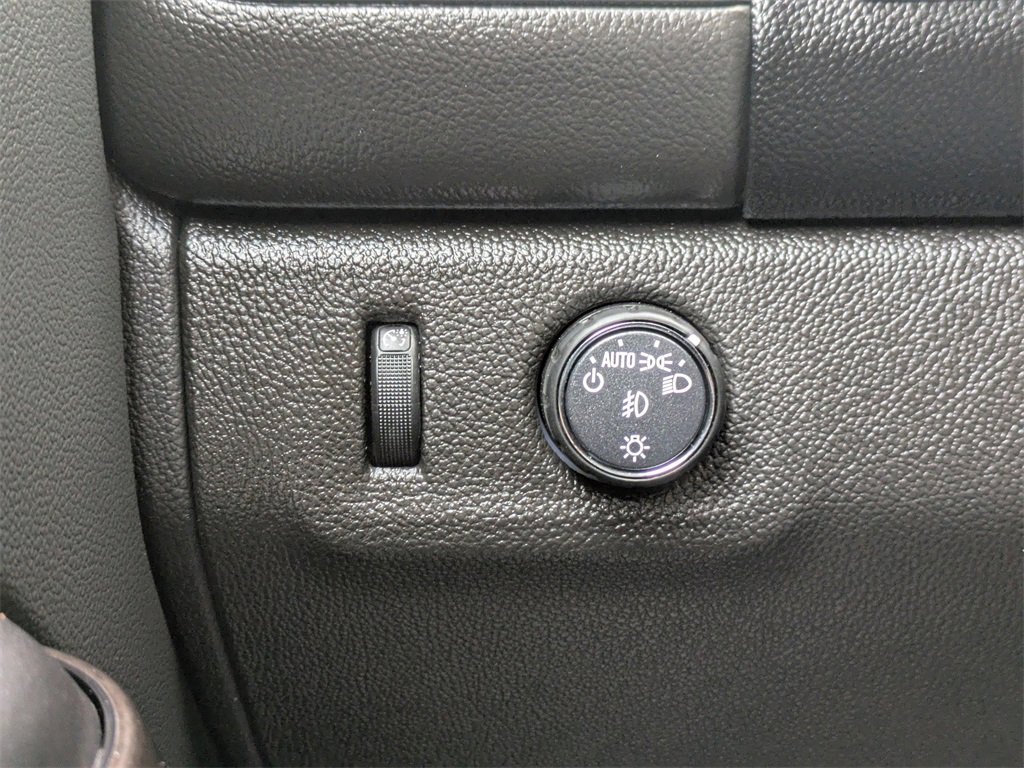 Used 2022 GMC Canyon Elevation w/ Elevation Premium Package image 27