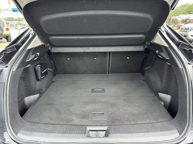 Used 2023 Nissan Ariya AWD image 11