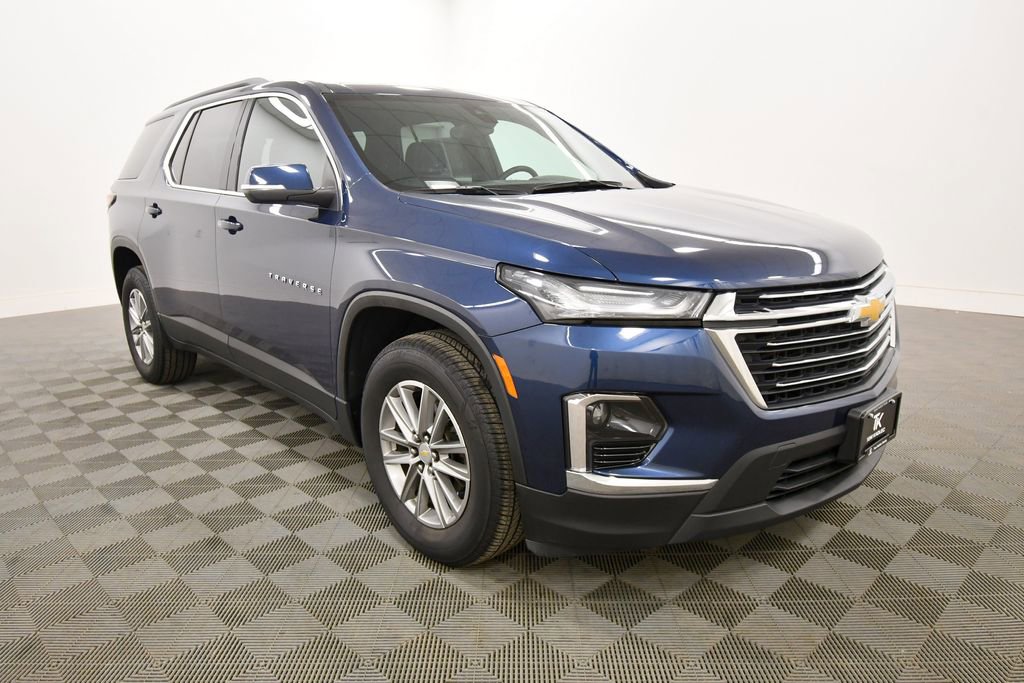 Used 2023 Chevrolet Traverse LT AWD/4WD image 10
