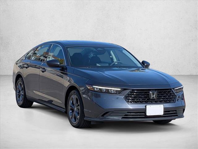 Used 2023 Honda Accord EX image 3