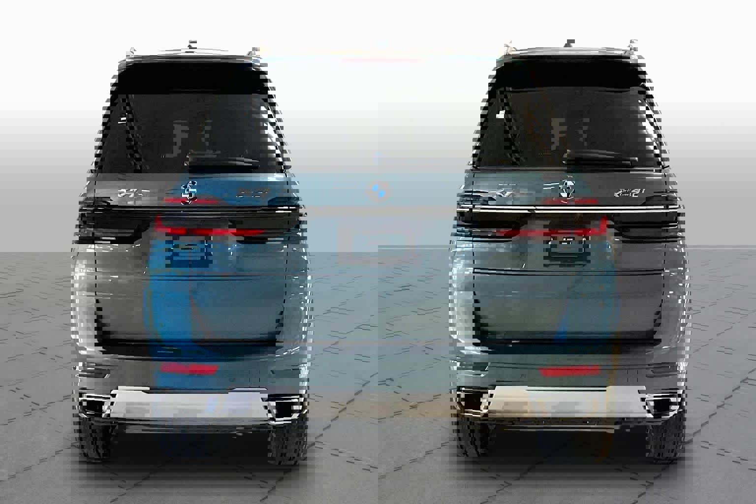 Certified 2025 BMW X7 xDrive40i image 4