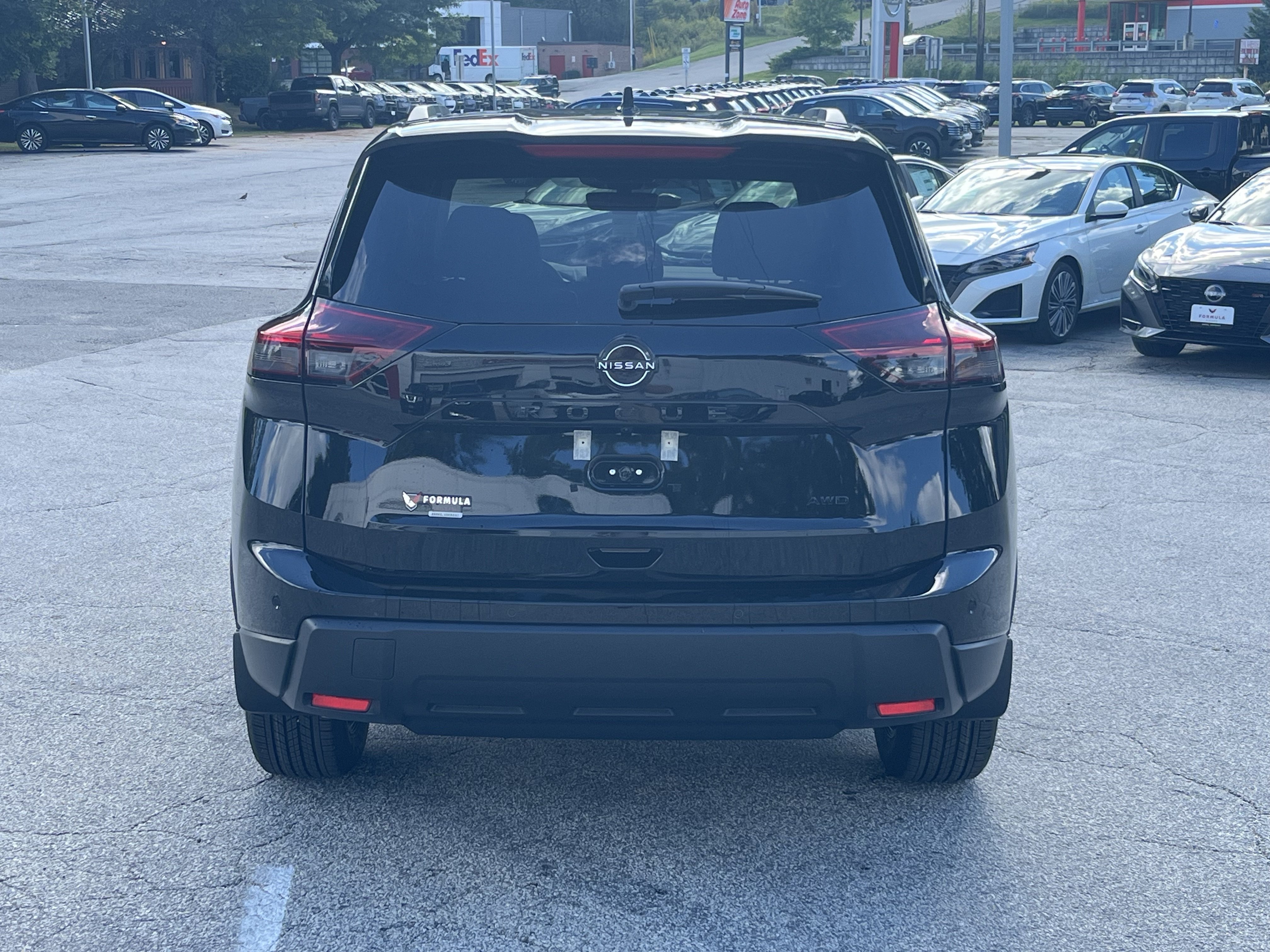 New 2026 Nissan Rogue Dark Armor AWD/4WD image 8