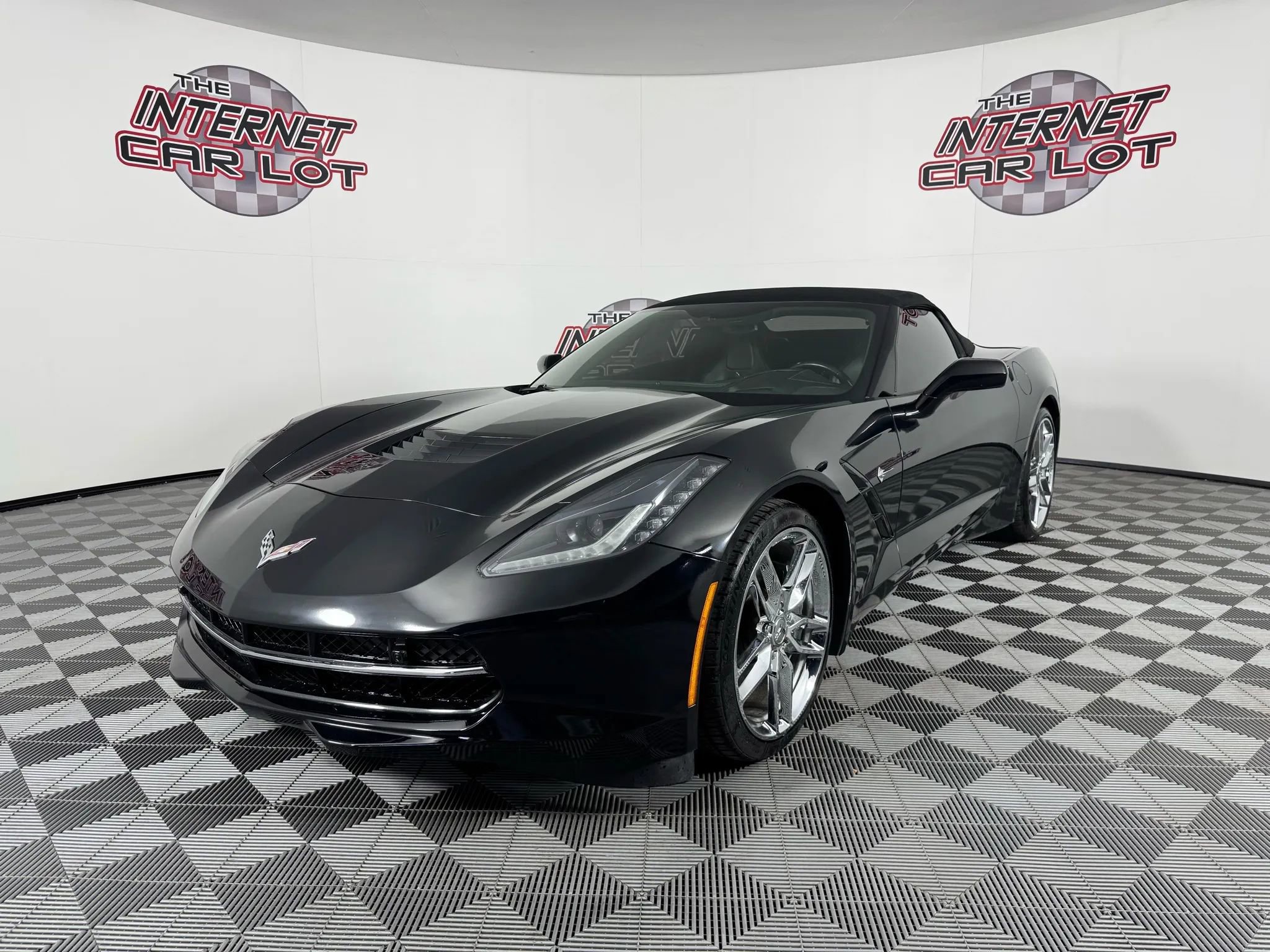 Used 2019 Chevrolet Corvette Stingray Convertible w/ 3LT Preferred Equipment Group image 6