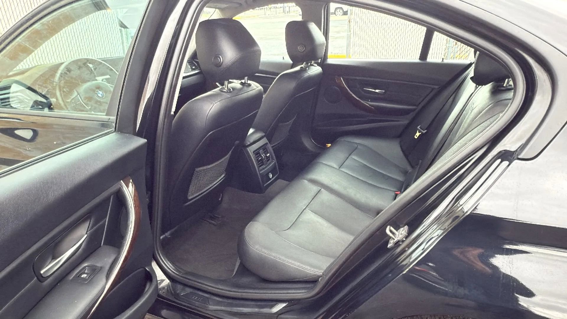 Used 2015 BMW 328i xDrive Sedan AWD/4WD image 26