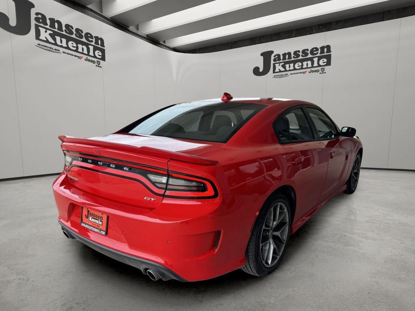 Used 2022 Dodge Charger GT RWD image 3