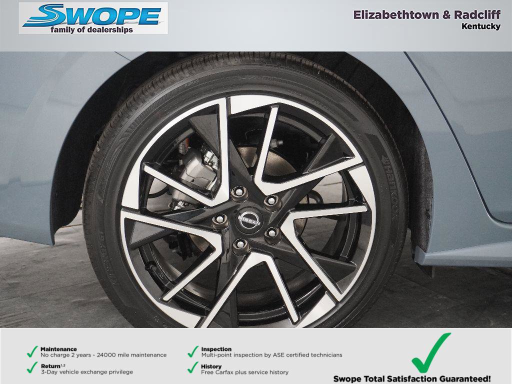 New 2025 Nissan Sentra SR w/ SR Premium Package image 33