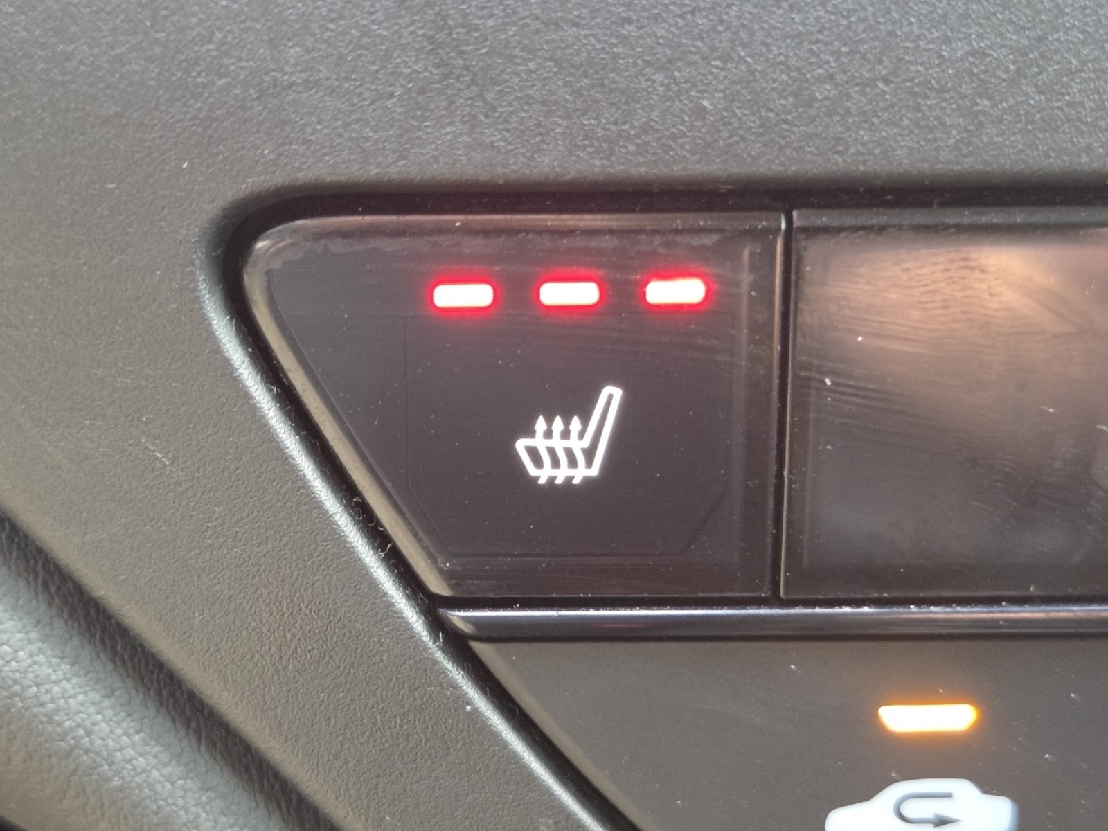 Certified 2024 Honda Accord EX image 6