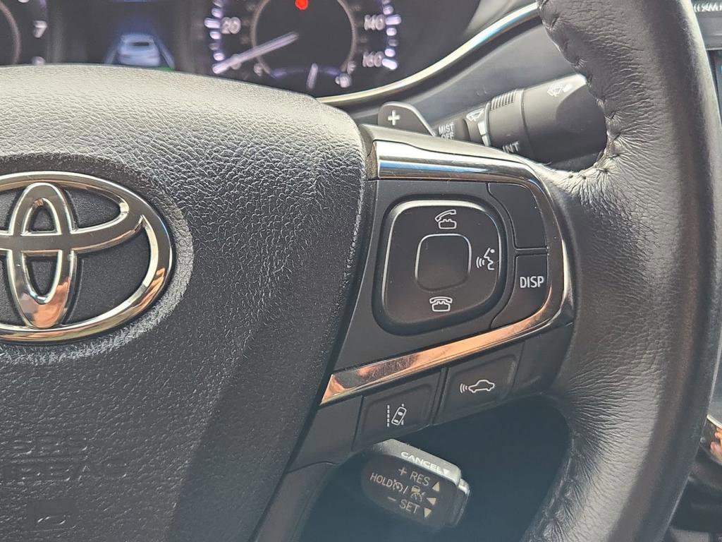 Used 2017 Toyota Avalon XLE image 26