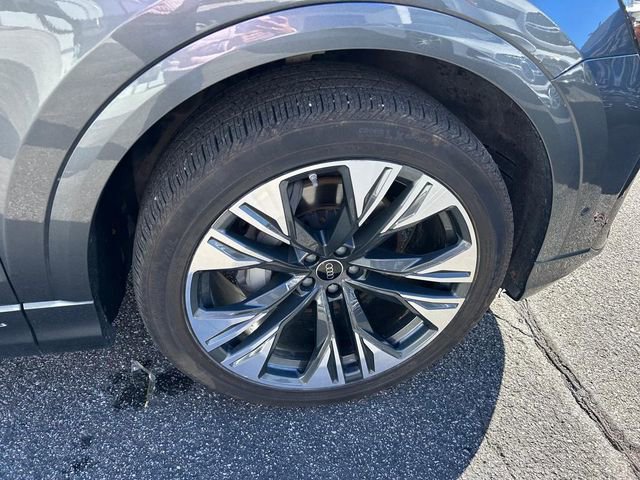 Used 2024 Audi Q8 Premium Plus image 33