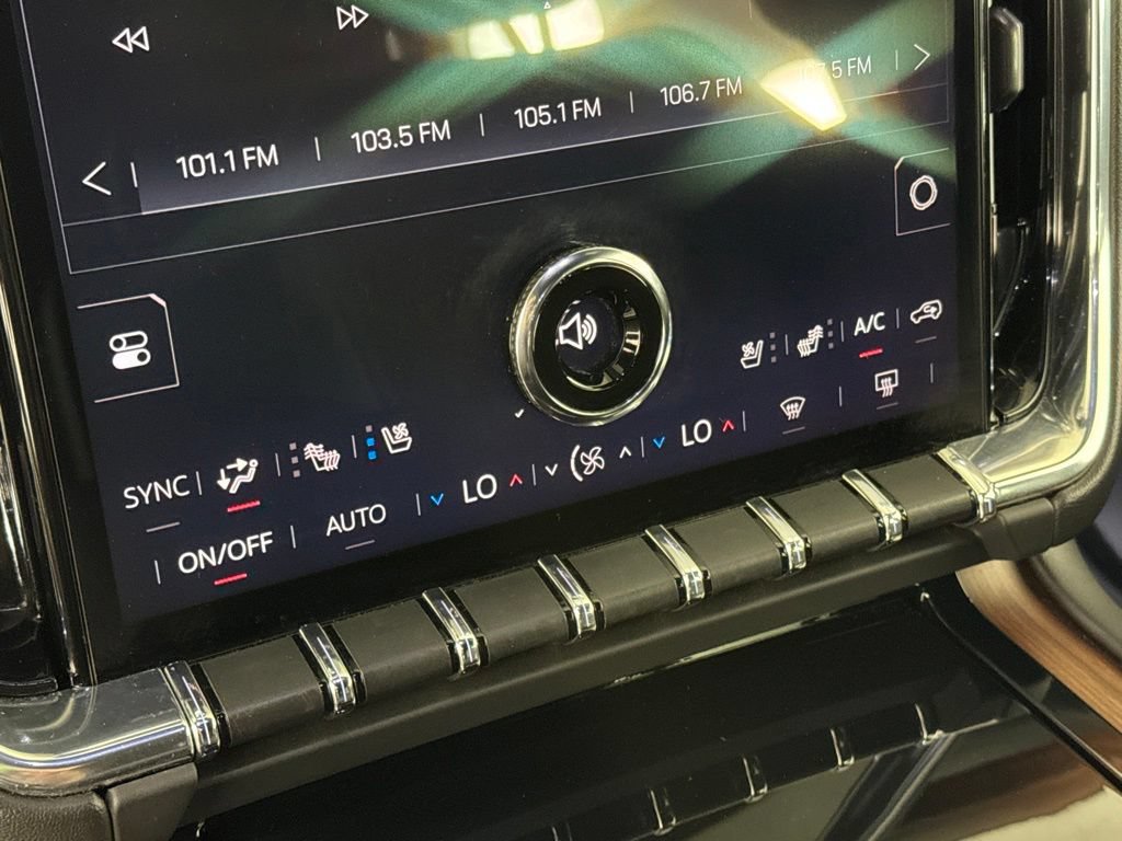 Certified 2025 GMC Yukon Denali AWD/4WD image 21