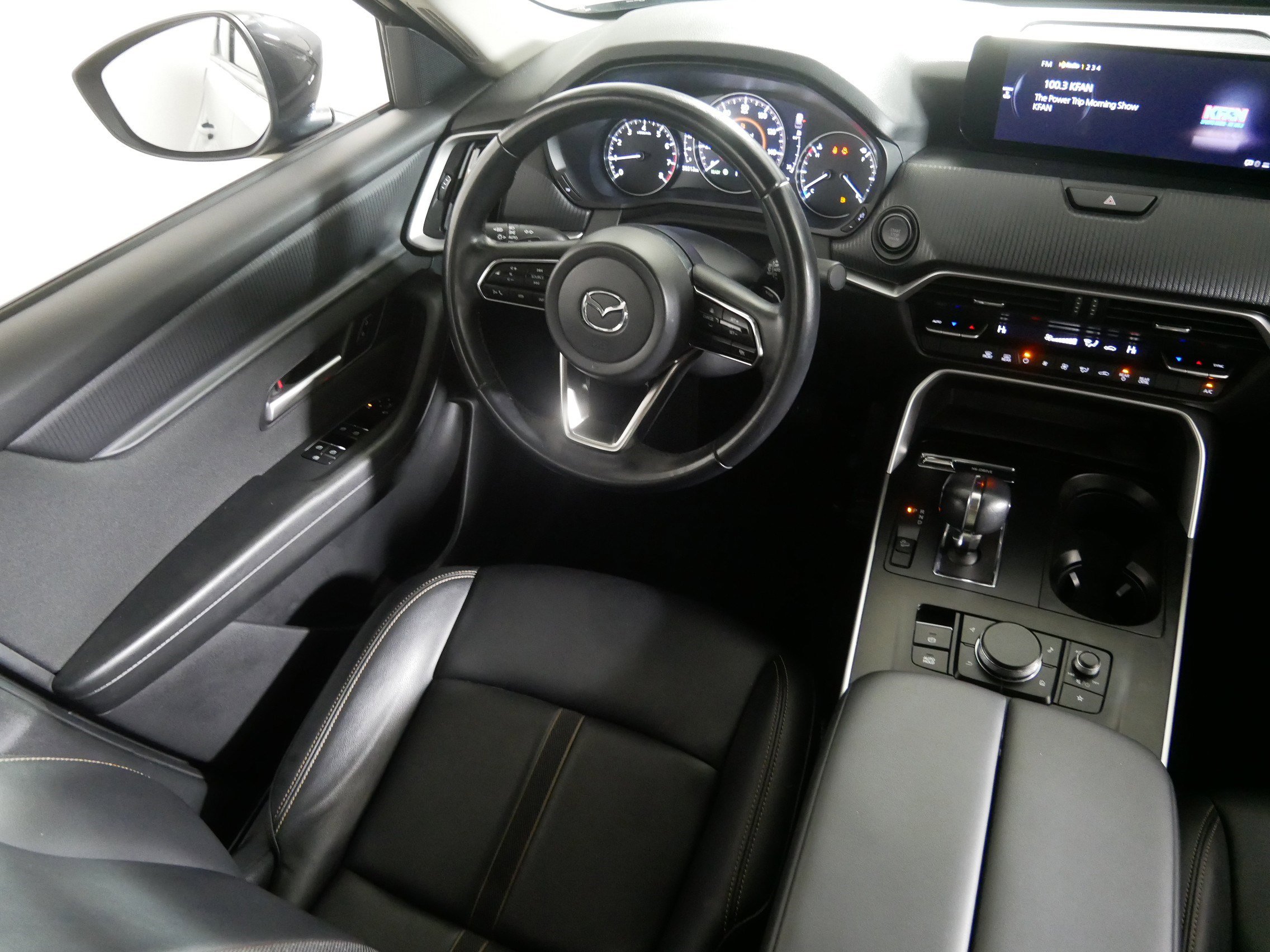 Used 2024 MAZDA CX-90 3.3 Turbo w/ Select Package image 9