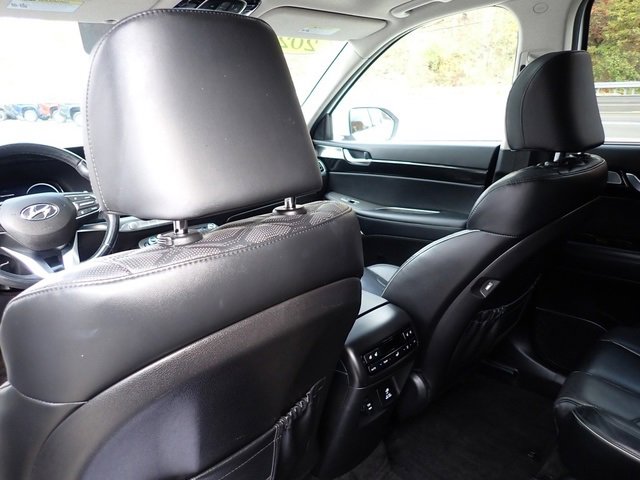 Used 2021 Hyundai Palisade Limited image 16