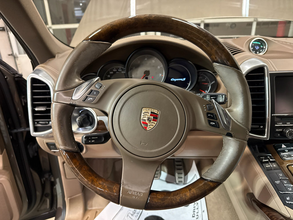 Used 2012 Porsche Cayenne S AWD/4WD image 18