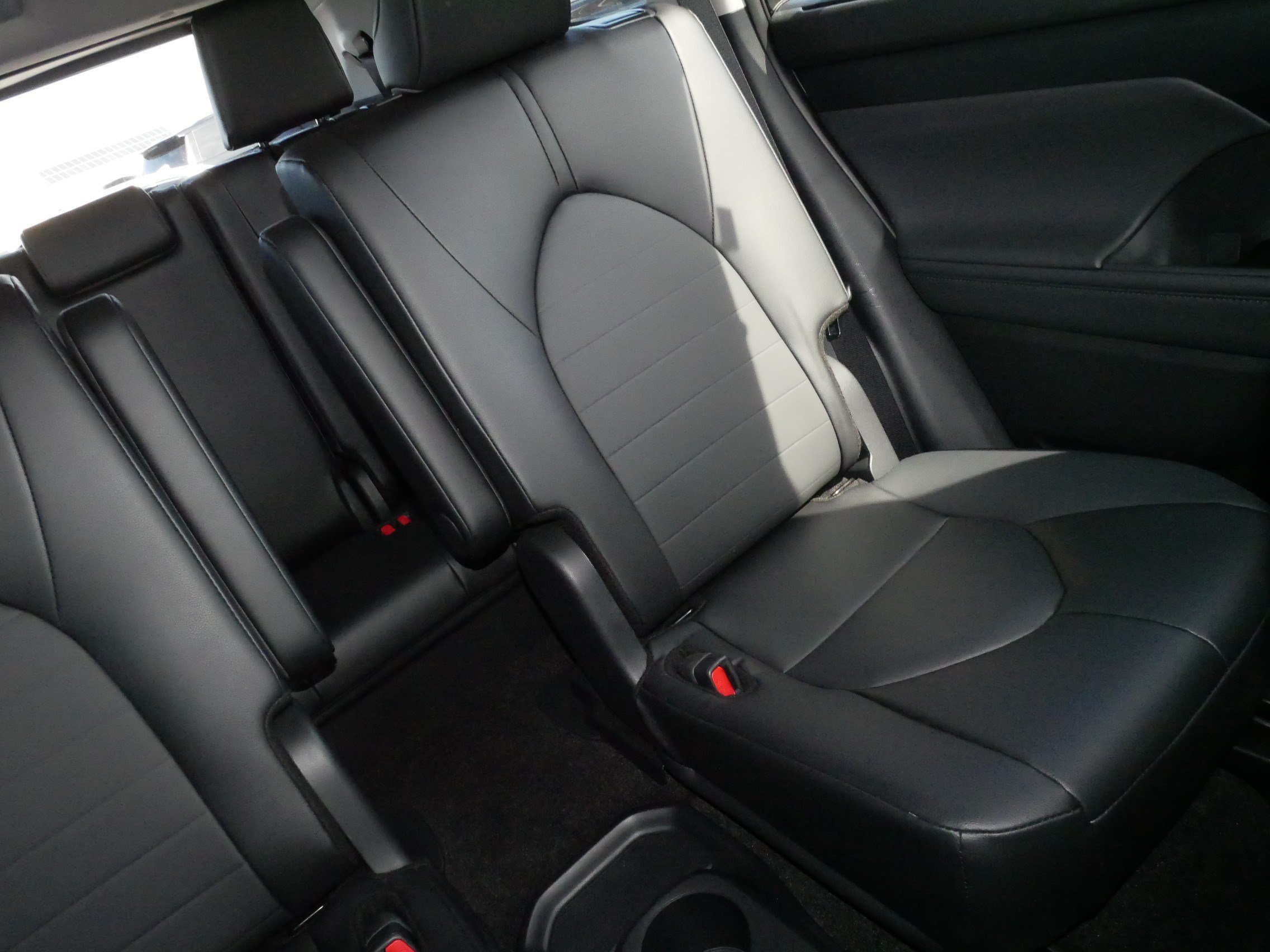 Certified 2026 Toyota Highlander XLE AWD/4WD image 14