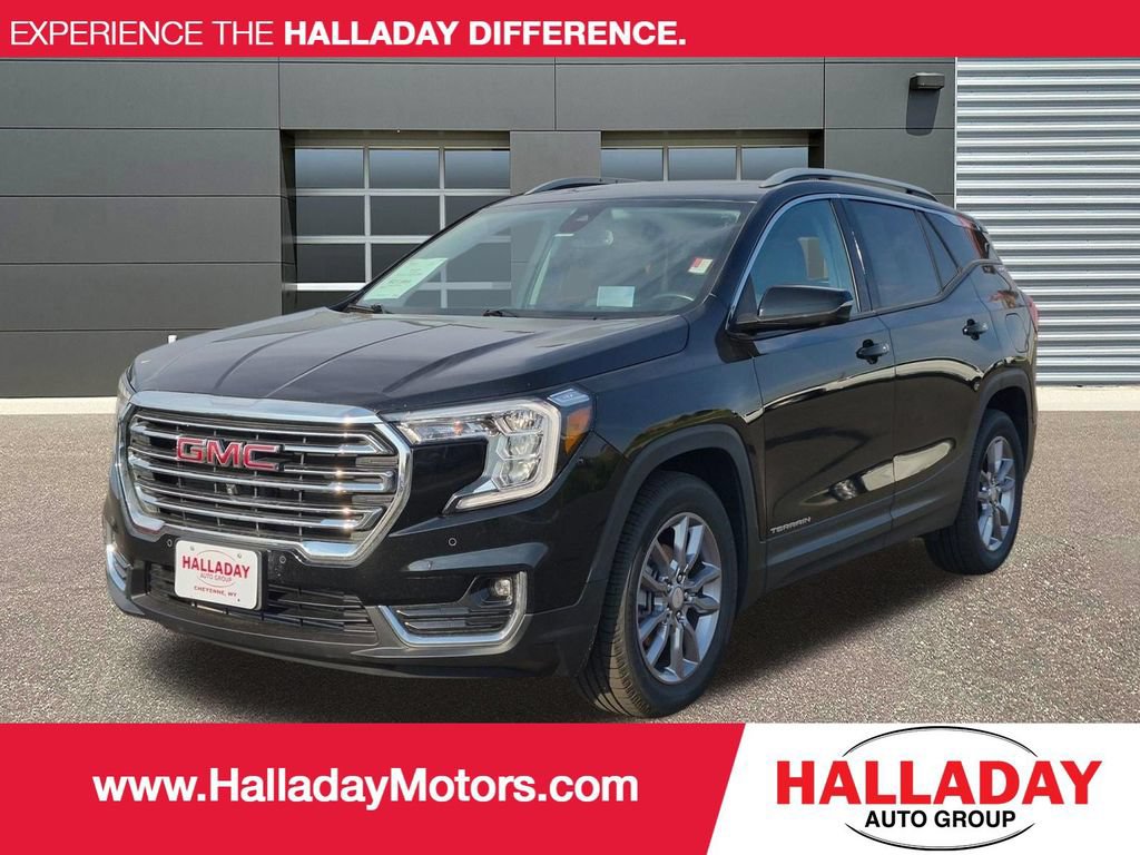 Used 2022 GMC Terrain SLT w/ Infotainment Package II