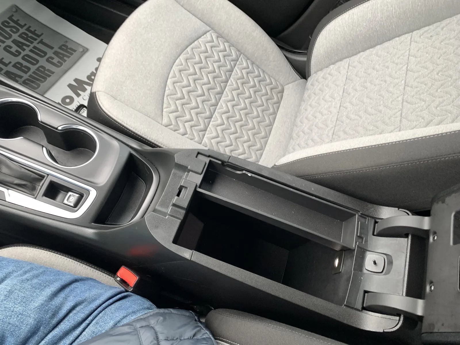 Used 2022 Chevrolet Equinox LS w/ Driver Confidence II Package image 18