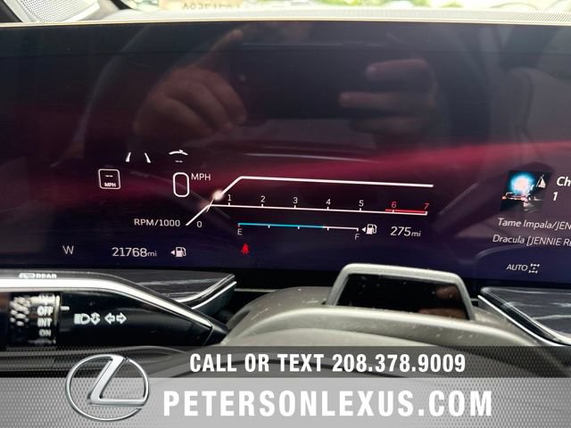 Used 2025 Cadillac Escalade ESV Sport w/ Touring Package AWD/4WD image 32