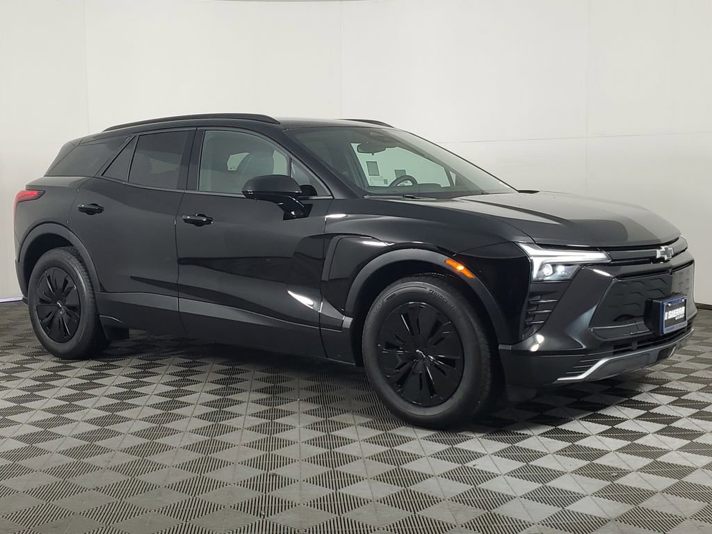 New 2026 Chevrolet Blazer EV LT image 2