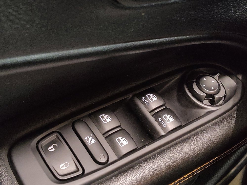 Used 2019 Jeep Compass Limited image 27