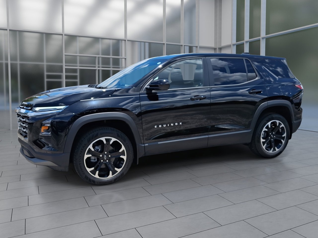 New 2026 Chevrolet Equinox LT image 2