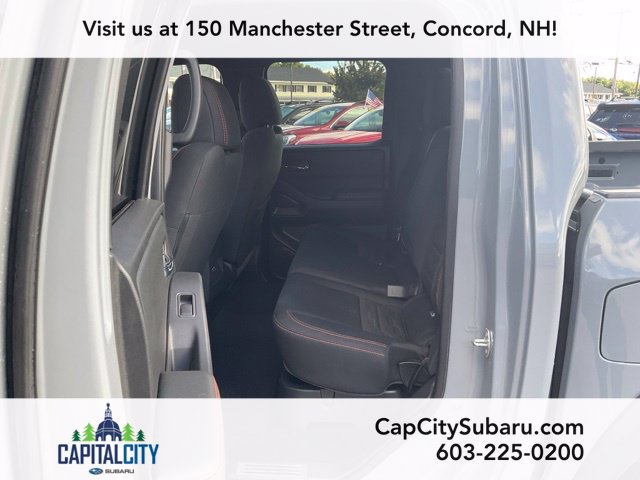 Used 2023 Nissan Frontier PRO-4X w/ Technology Package AWD/4WD image 14