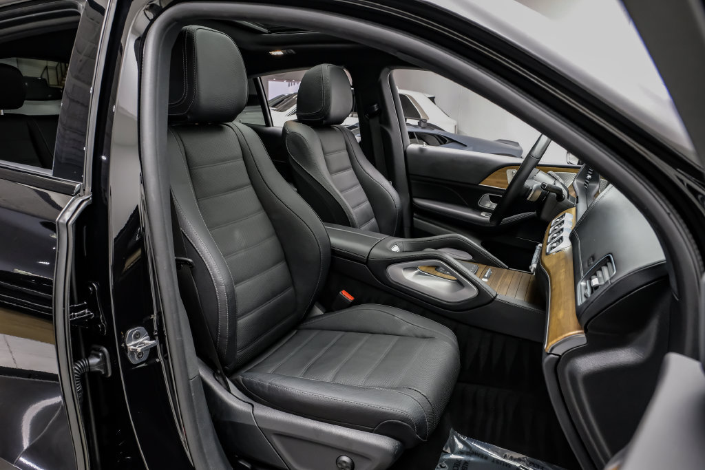 Used 2025 Mercedes-Benz GLE 450 4MATIC Coupe image 34