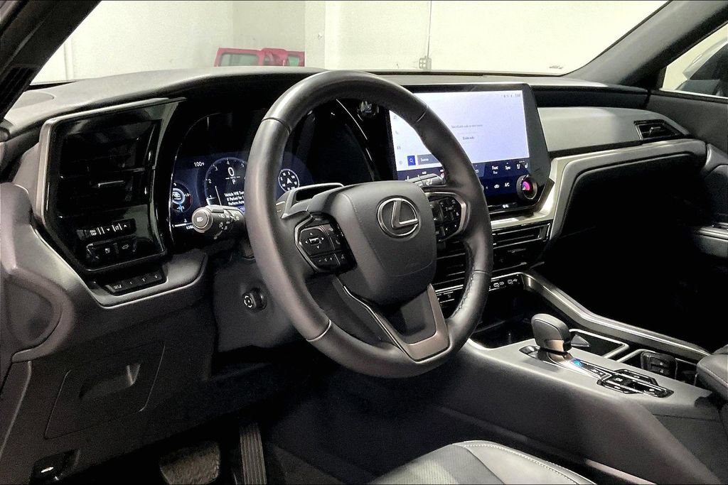 Used 2025 Lexus TX 350 FWD w/ Technology Package image 16