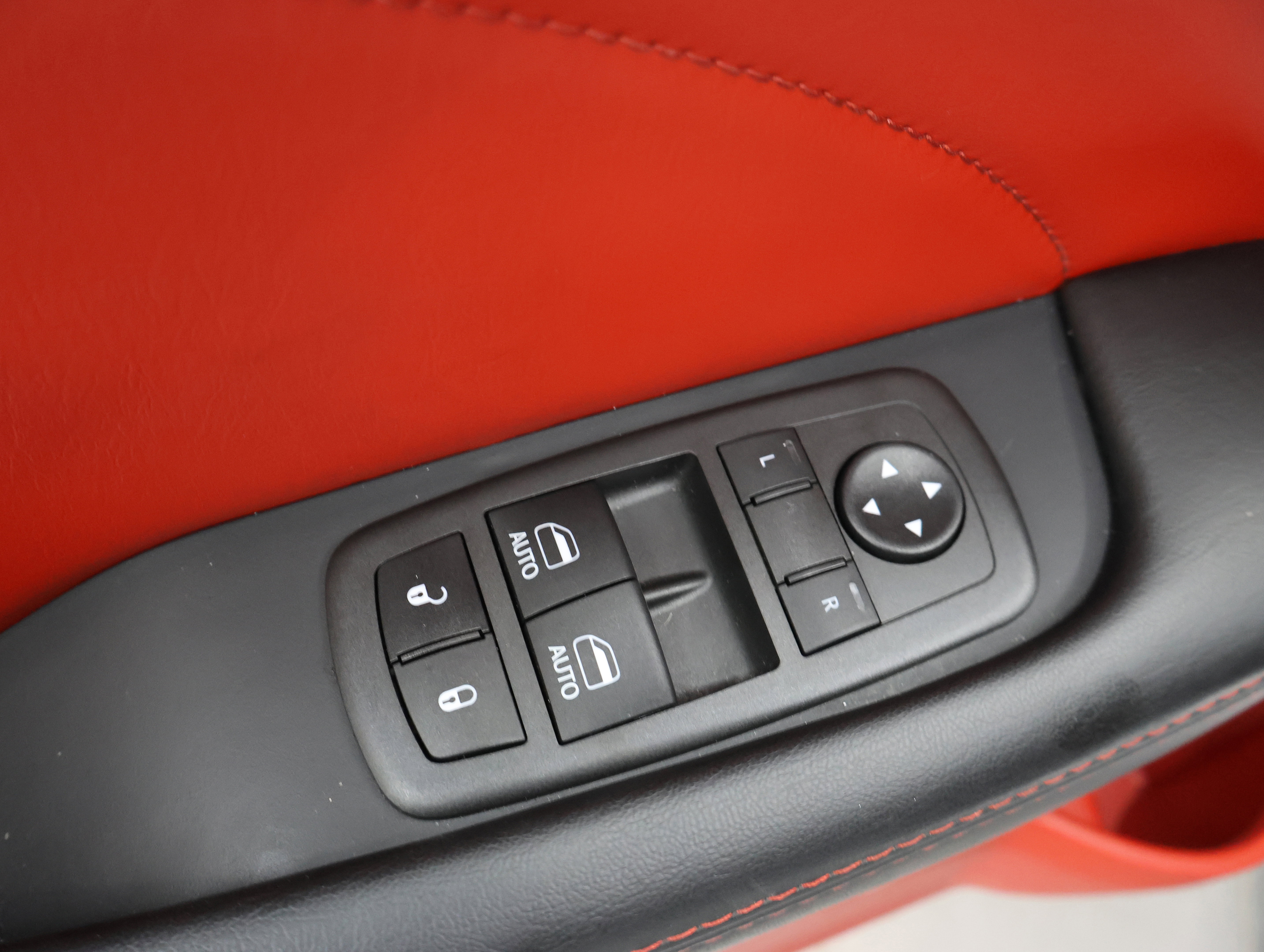 Used 2021 Dodge Challenger R/T Scat Pack w/ Dynamics Package RWD image 36
