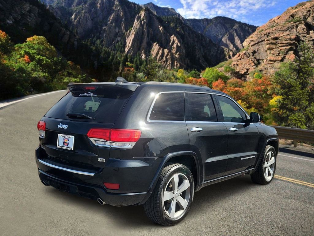 Used 2014 Jeep Grand Cherokee Overland image 3