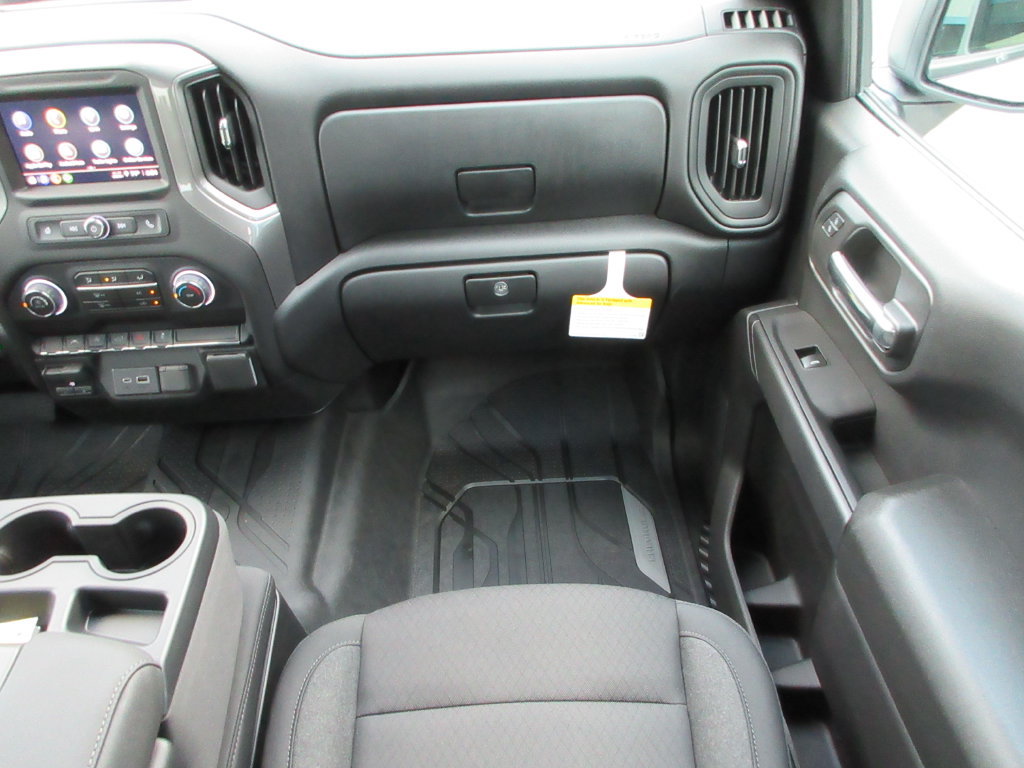 New 2026 Chevrolet Silverado 1500 Custom w/ Turbomax Blackout Package AWD/4WD image 18