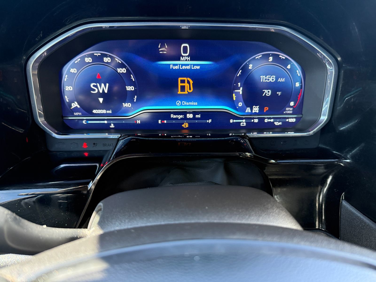 Used 2024 Chevrolet Silverado 1500 ZR2 w/ Technology Package image 8