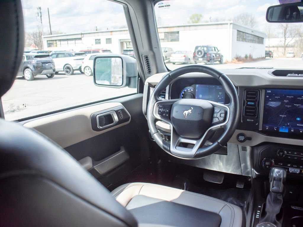 Used 2023 Ford Bronco Wildtrak image 20