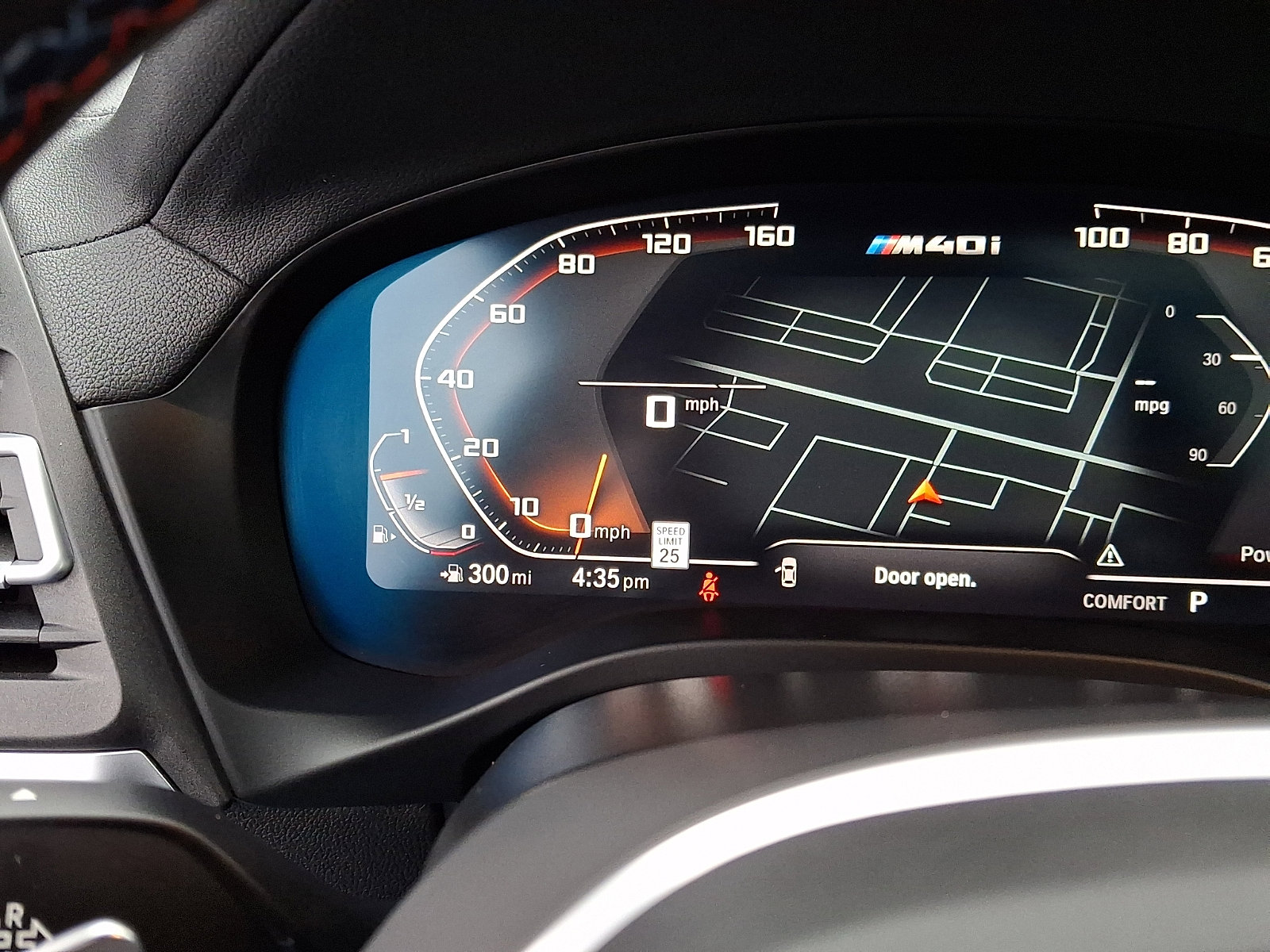 Used 2024 BMW X4 M40i w/ Premium Package image 21