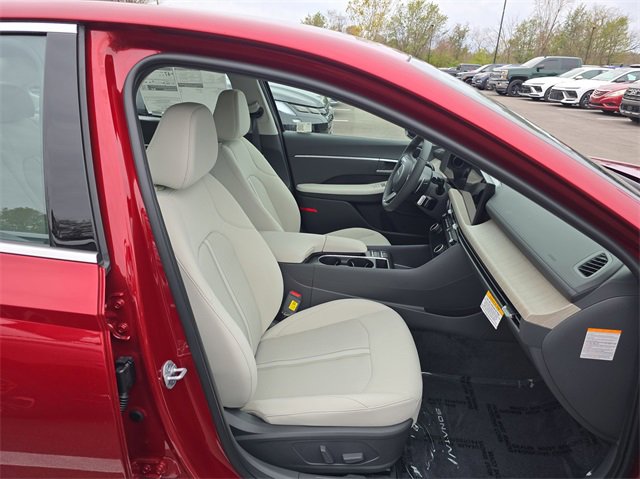 New 2025 Hyundai Sonata SEL image 23