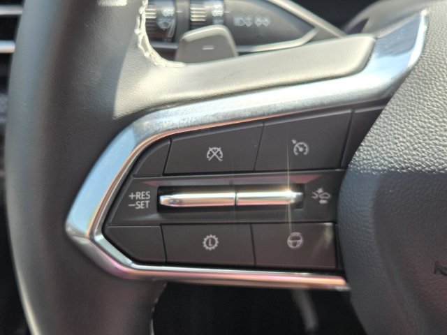 Used 2026 Chevrolet Traverse High Country FWD image 22